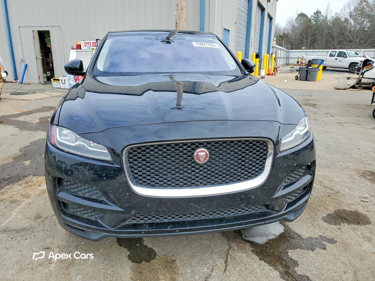 Jaguar F-Pace 2017
