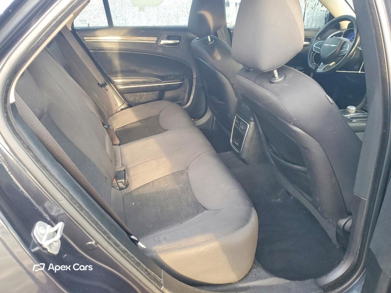 Chrysler 300 2019