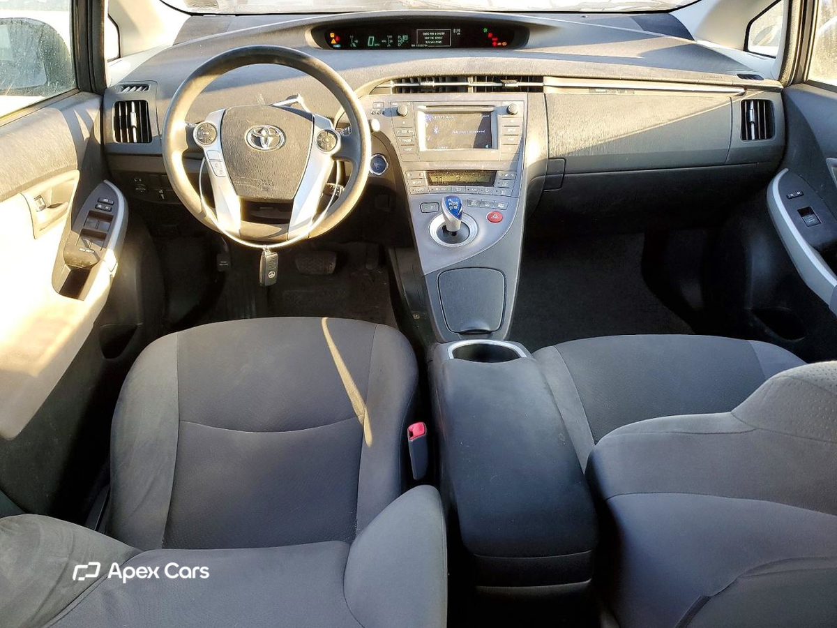 Toyota Prius 2012