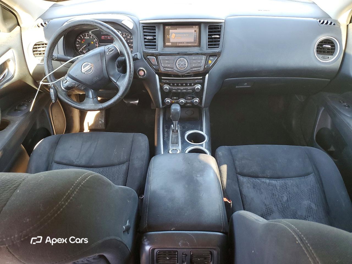 Nissan Pathfinder 2013