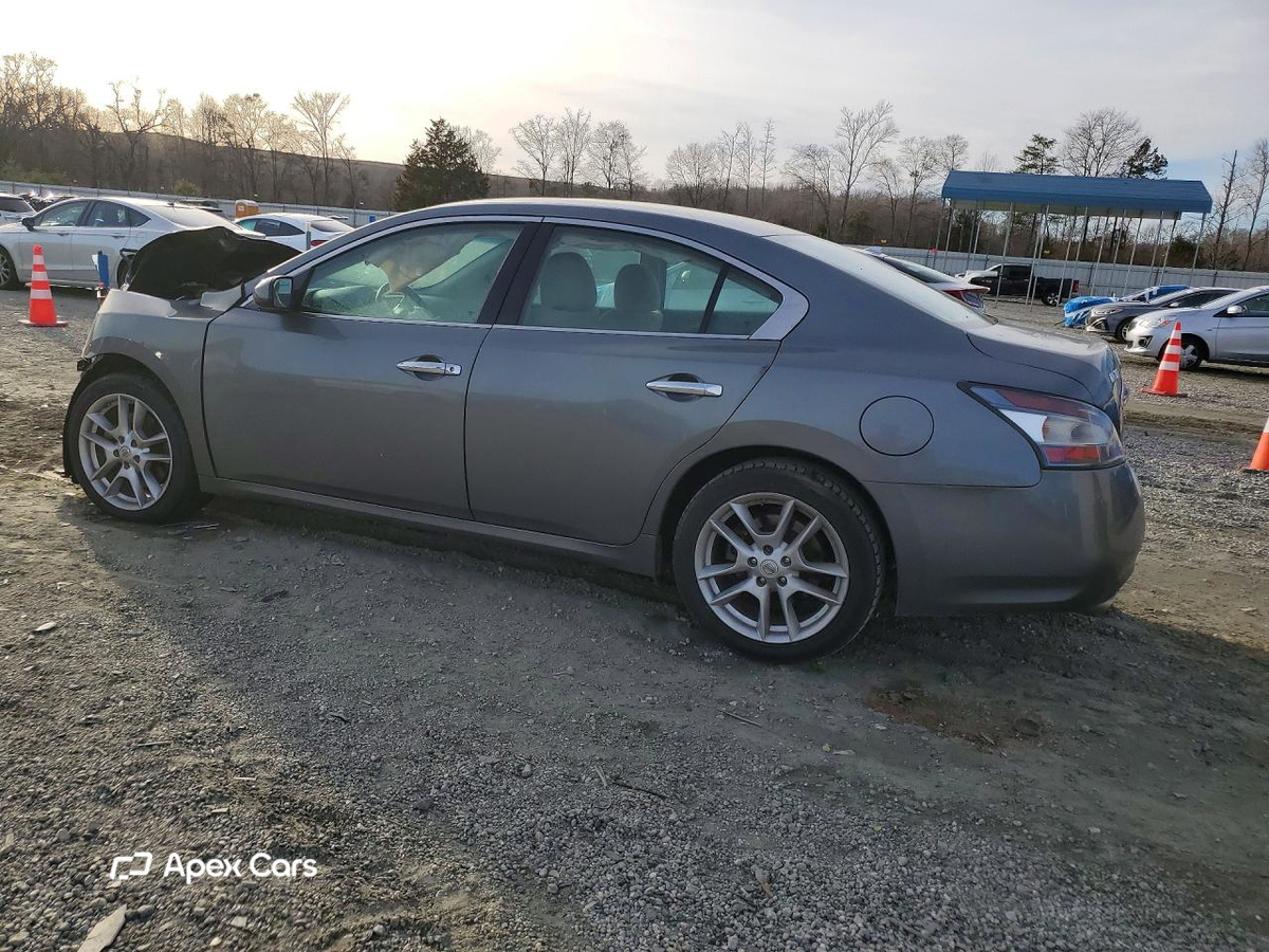 Nissan Maxima 2014
