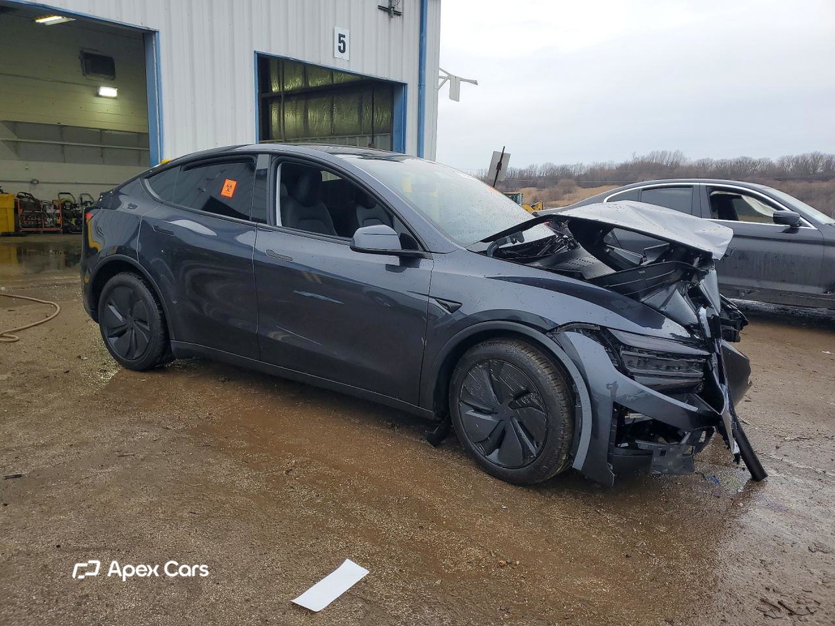 Tesla Model Y 2026