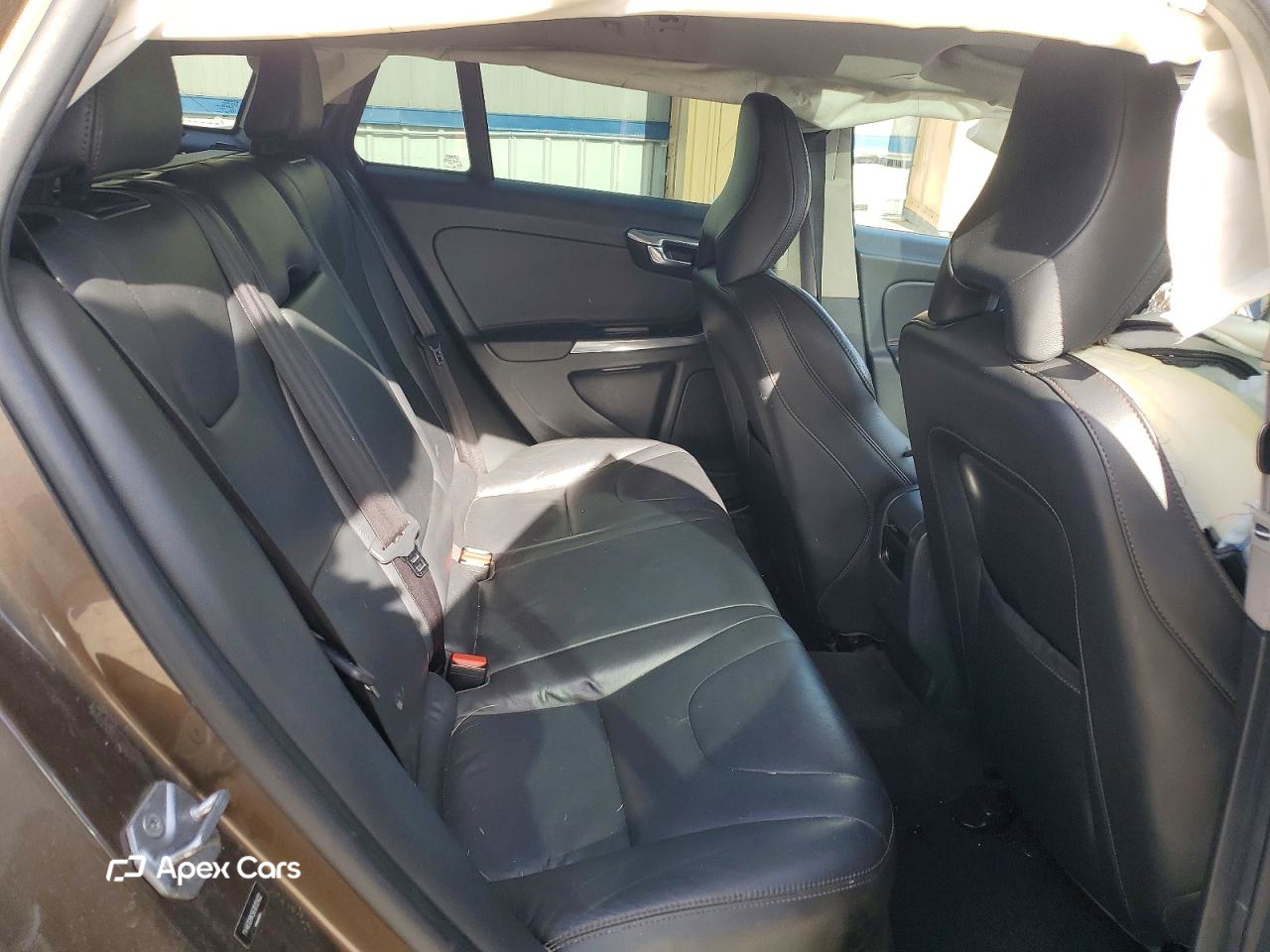 Volvo V60 2016