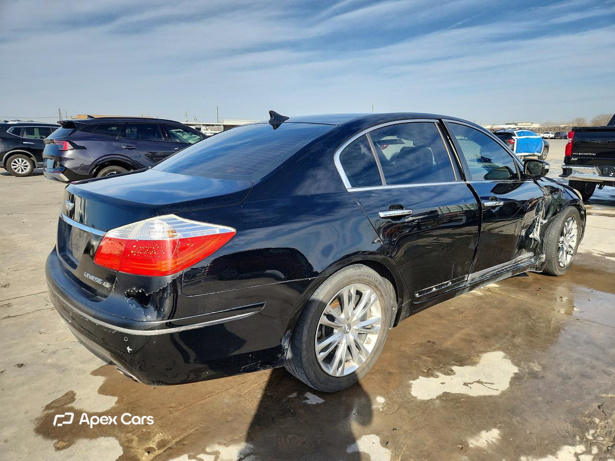 Hyundai Genesis 2009