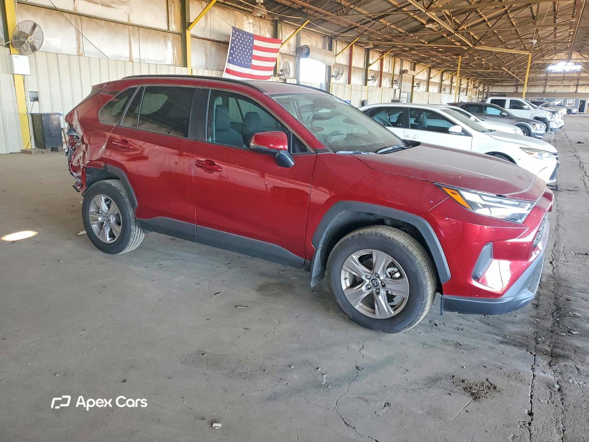 Toyota RAV 4 2025