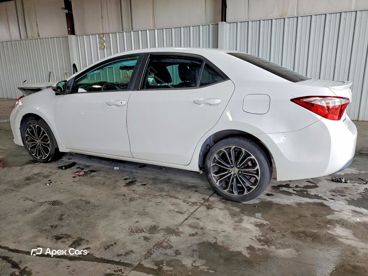 Toyota Corolla 2015
