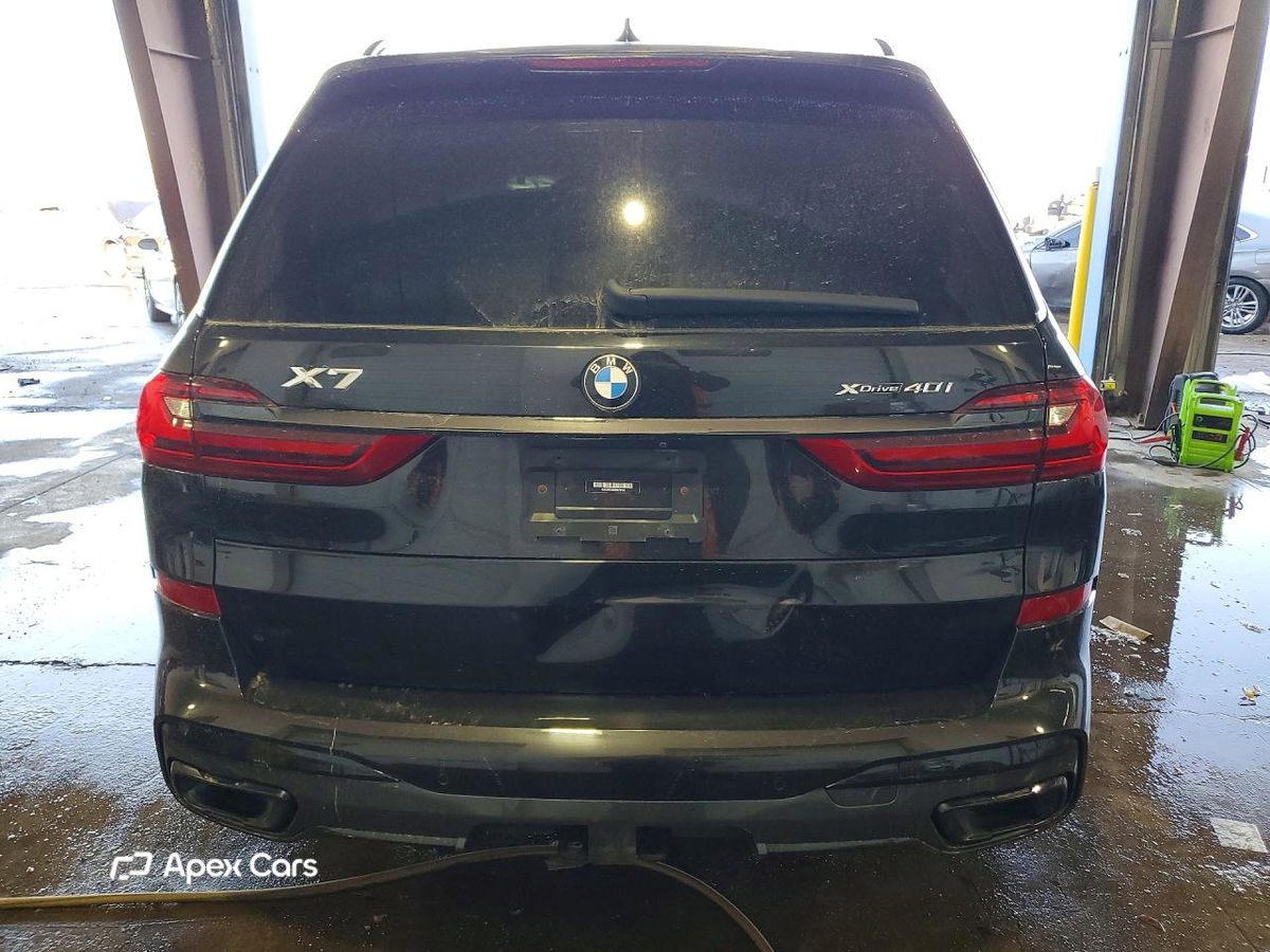 BMW X7 2022