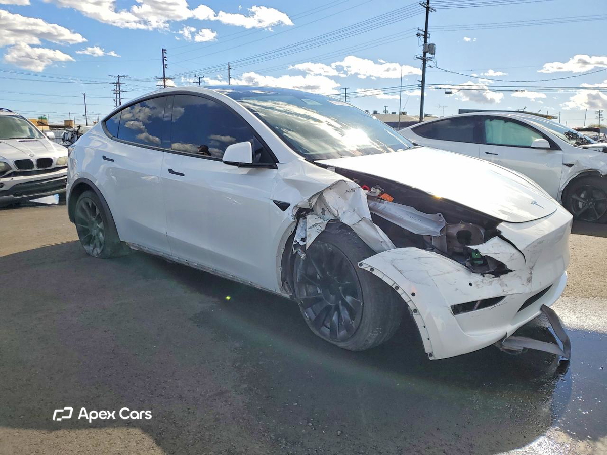 Tesla Model Y 2022