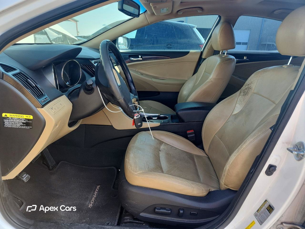 Hyundai Sonata 2012