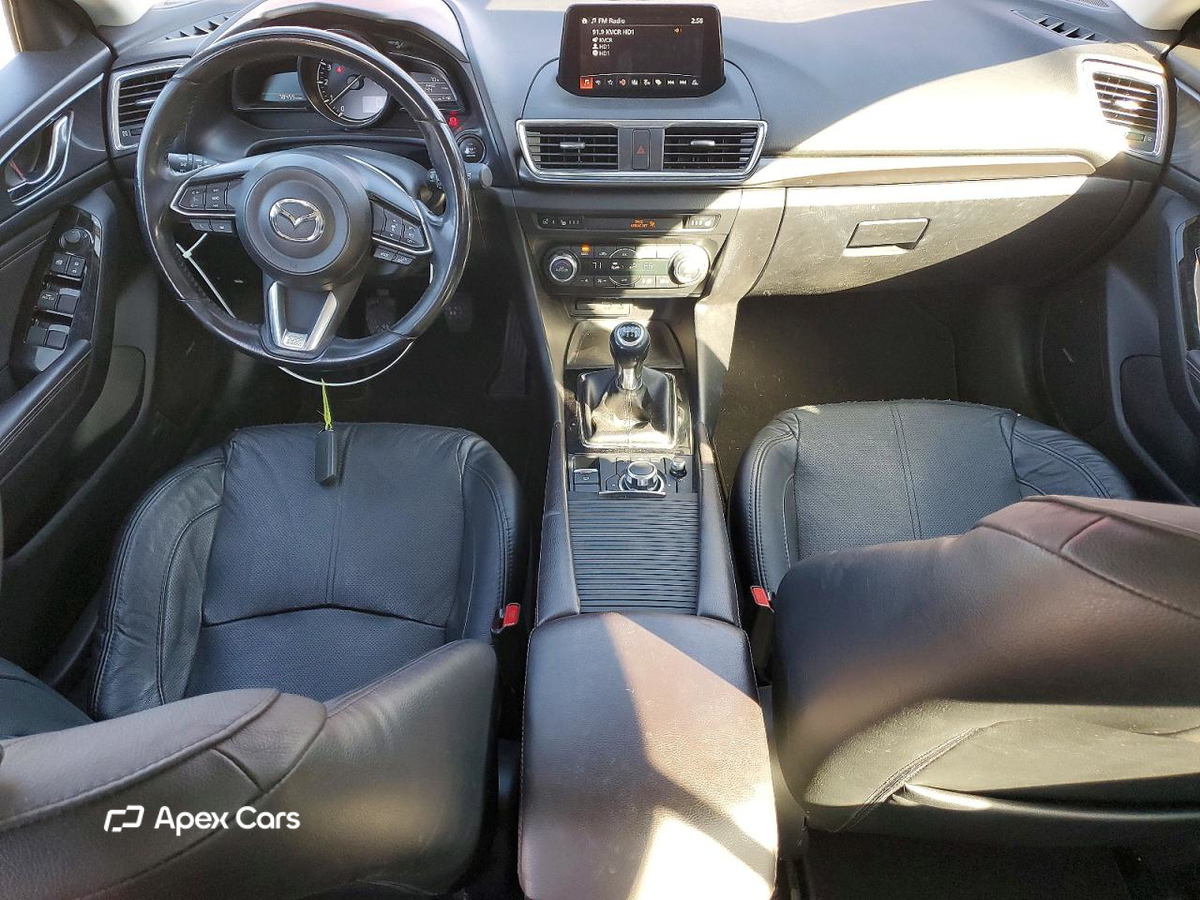 Mazda 3 2018