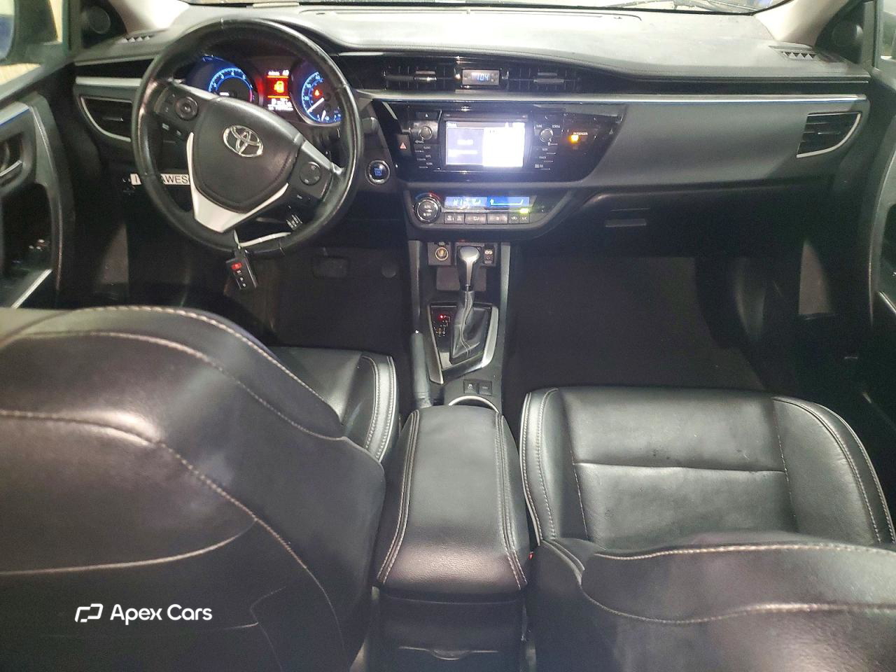 Toyota Corolla 2015