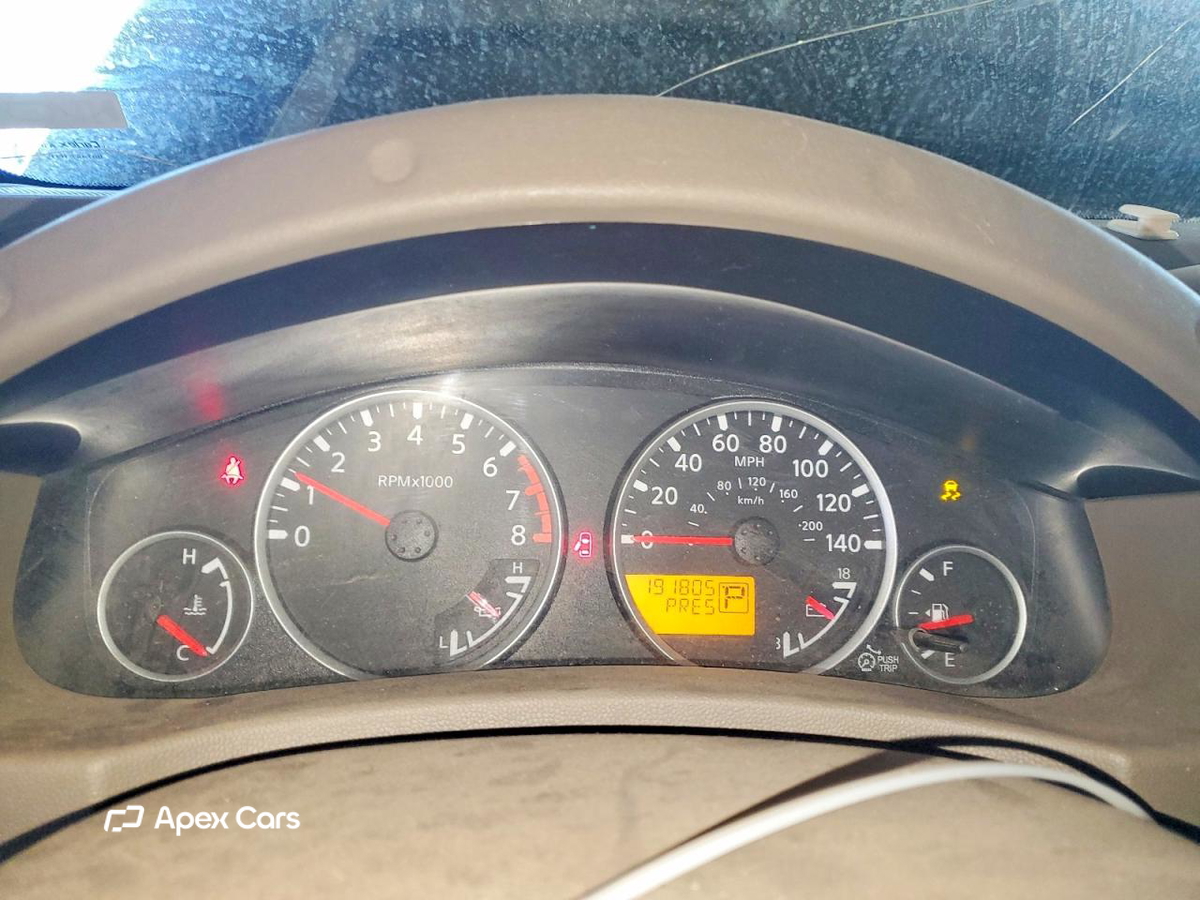 Nissan Pathfinder 2012