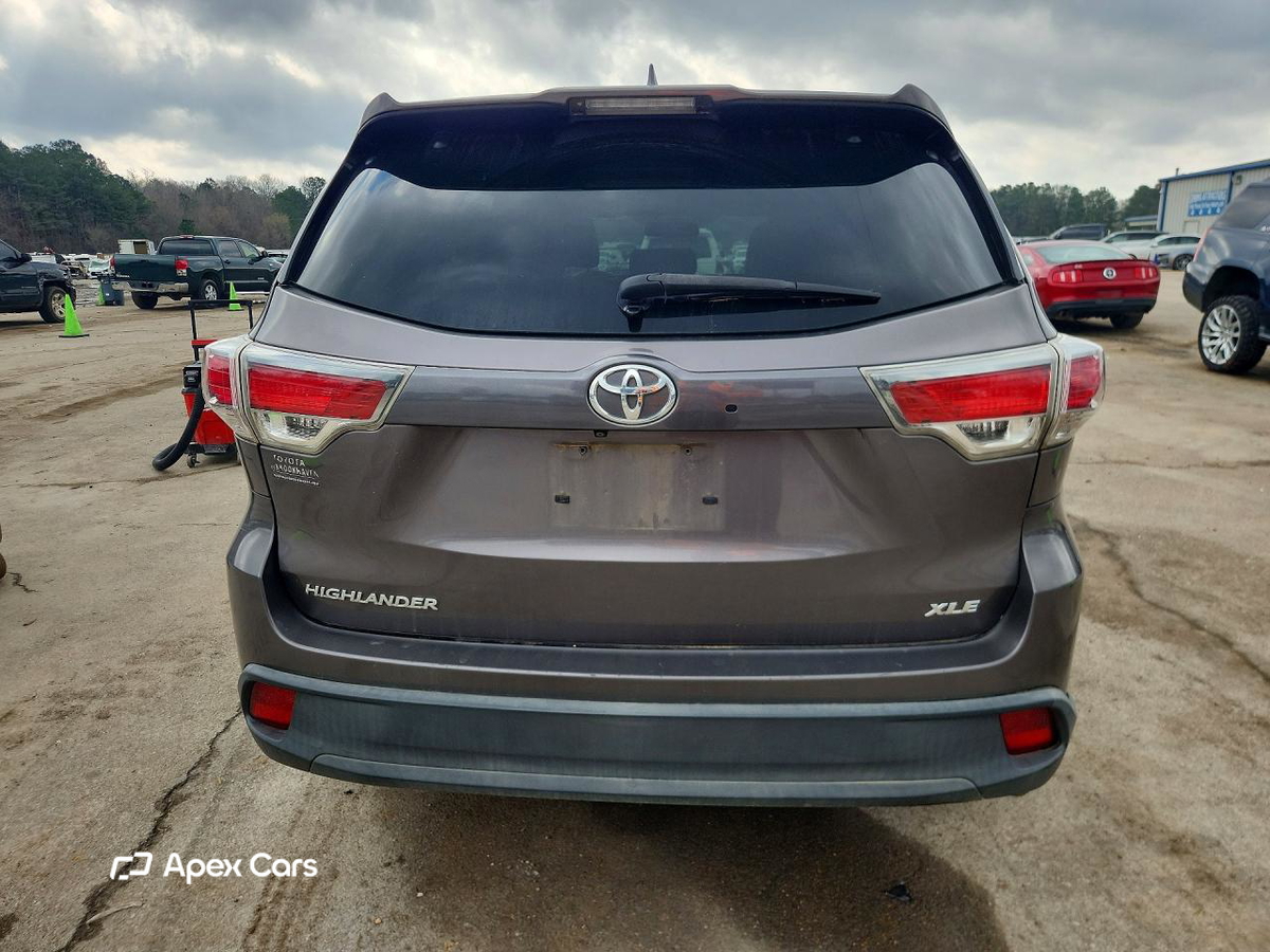 Toyota Highlander 2015