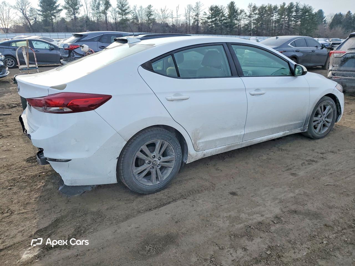Hyundai Elantra 2017
