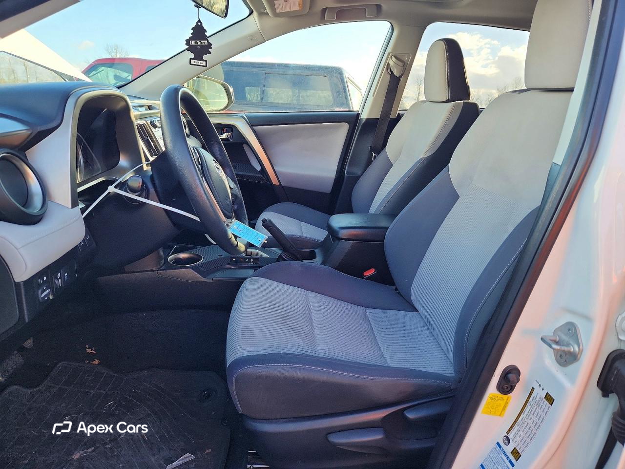 Toyota RAV 4 2015