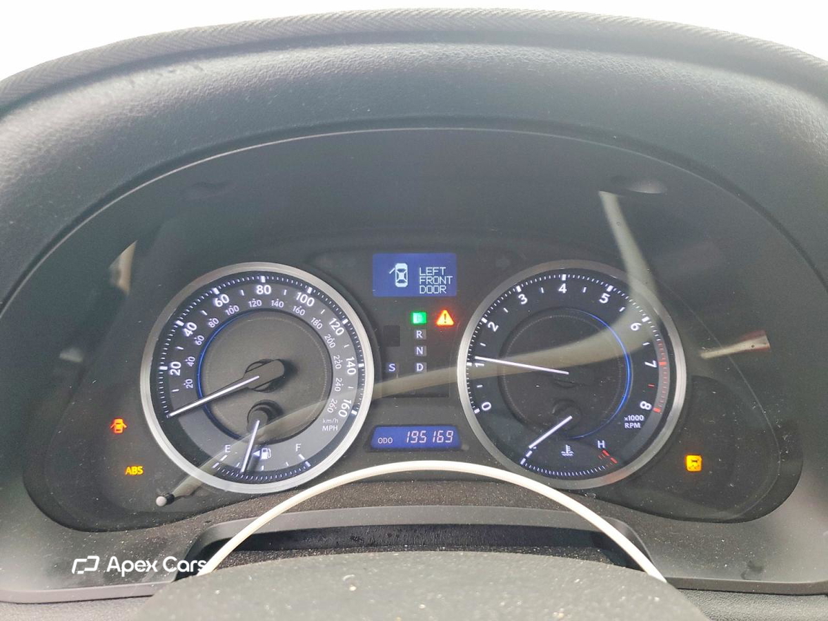 Lexus IS 2013