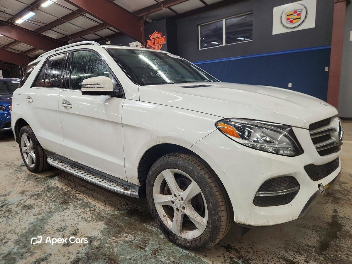 Mercedes-Benz GLE 2016