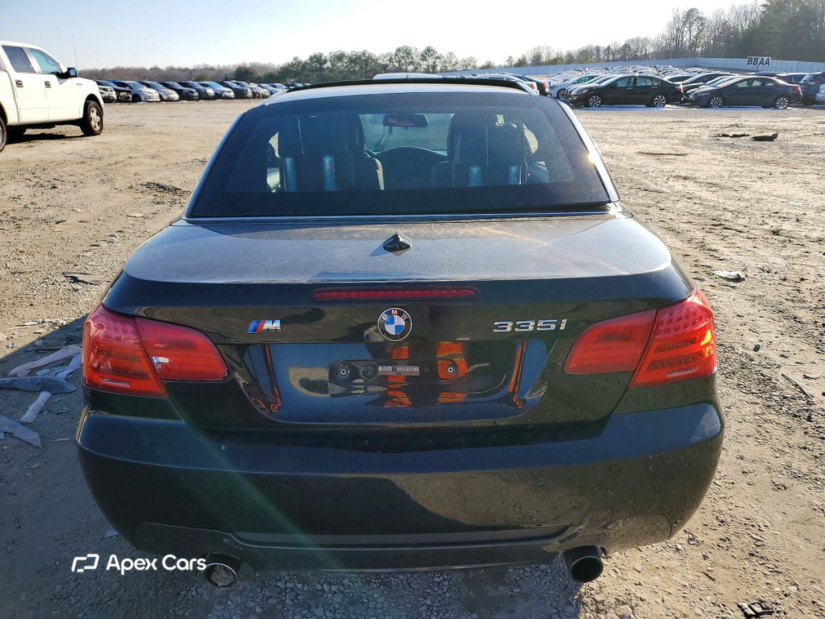 BMW Series 3 2011
