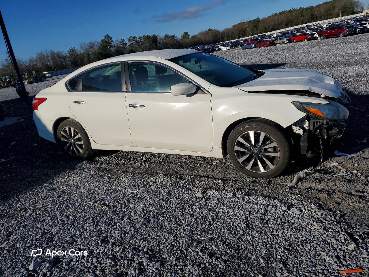 Nissan Altima 2018