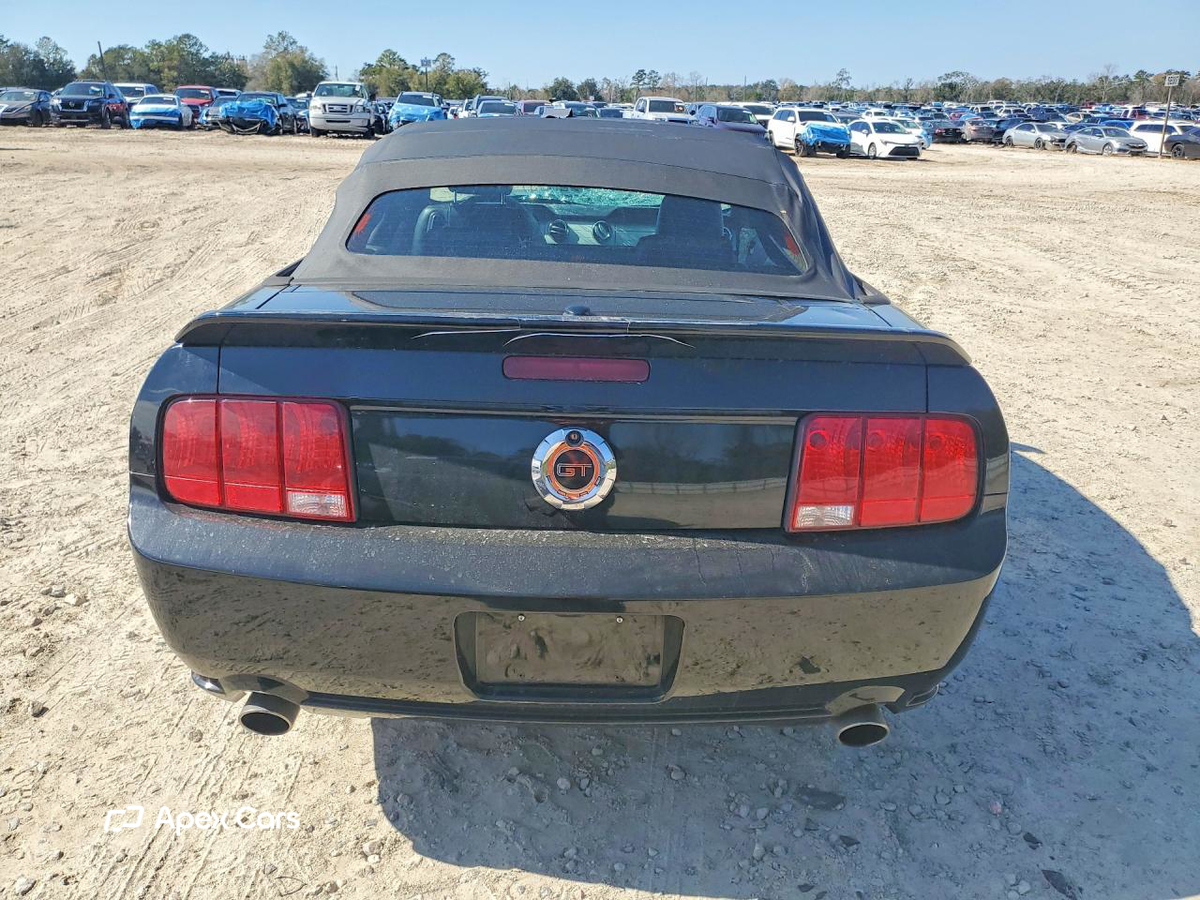 Ford Mustang 2007