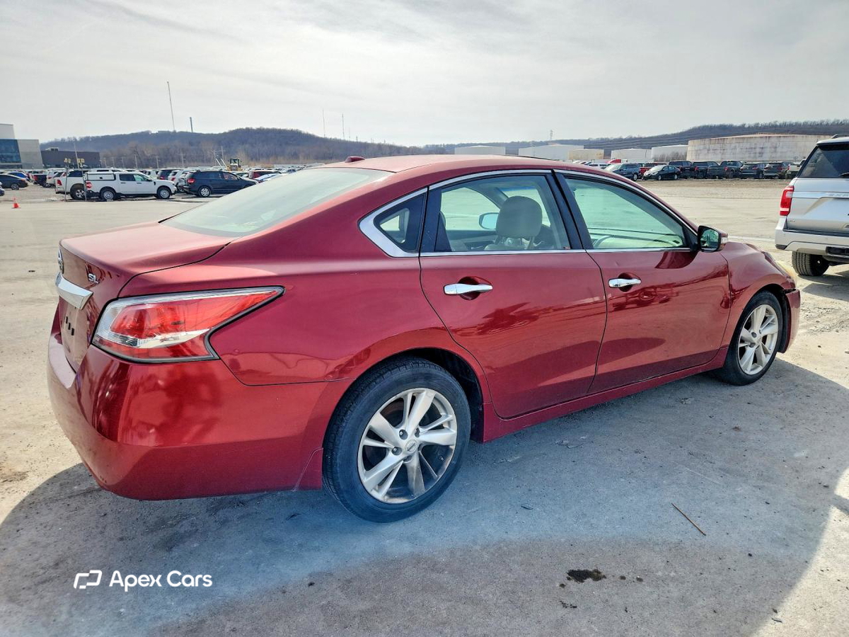 Nissan Altima 2015
