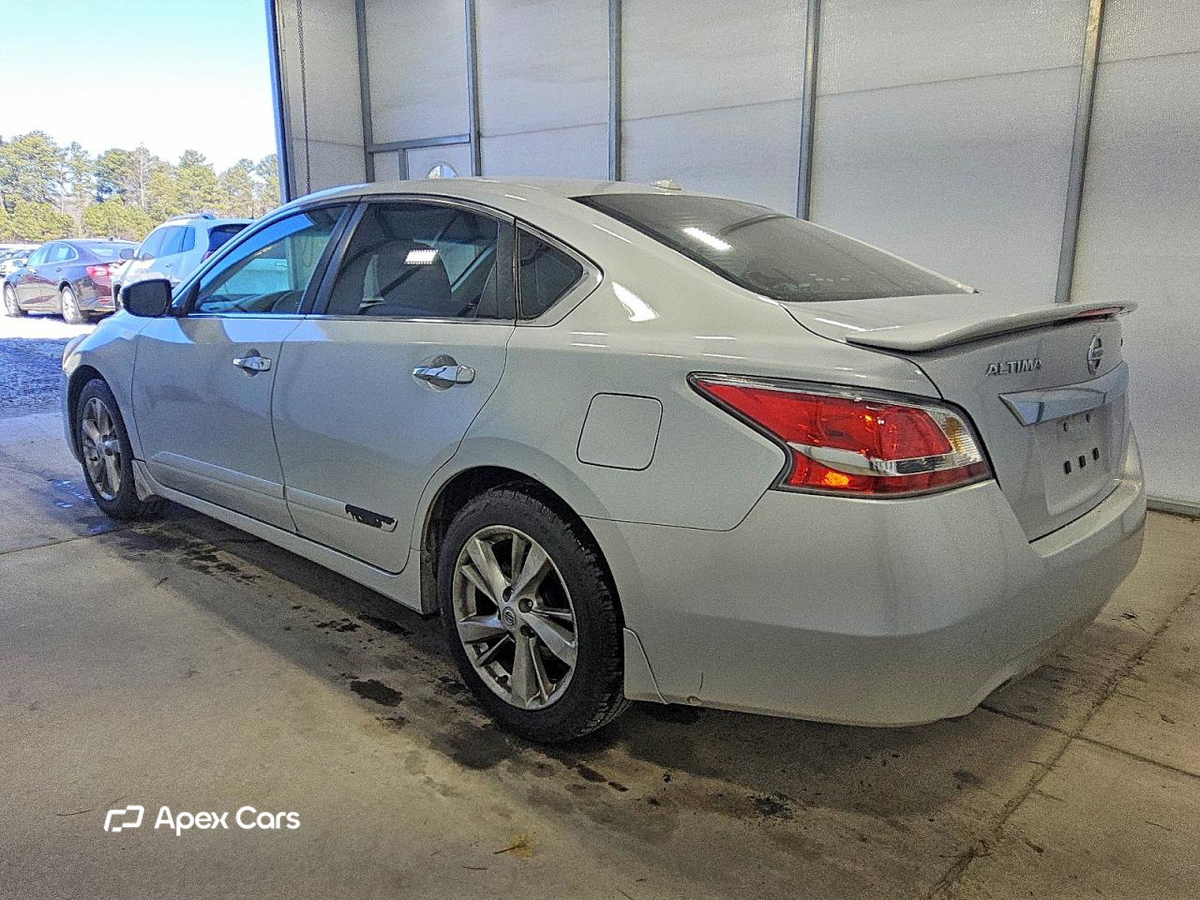 Nissan Altima 2015