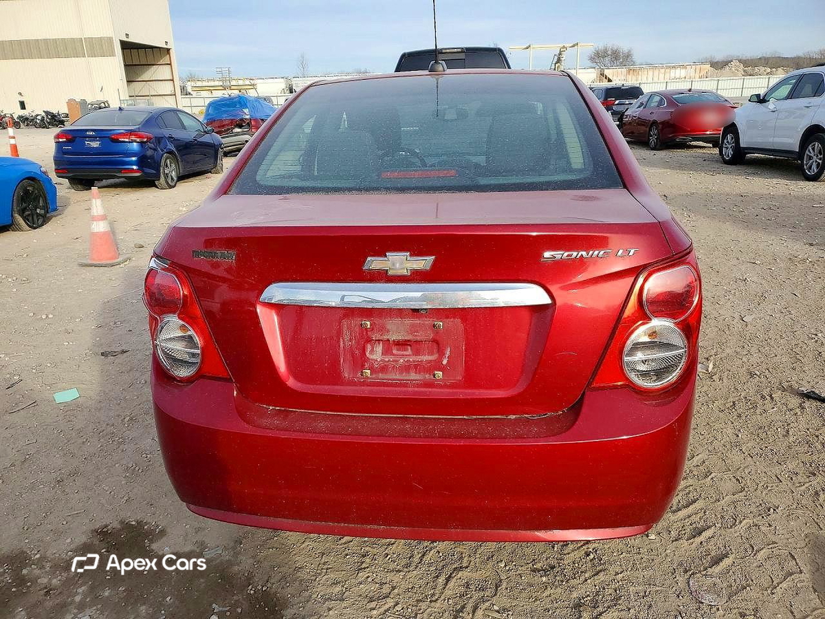 Chevrolet Sonic 2016