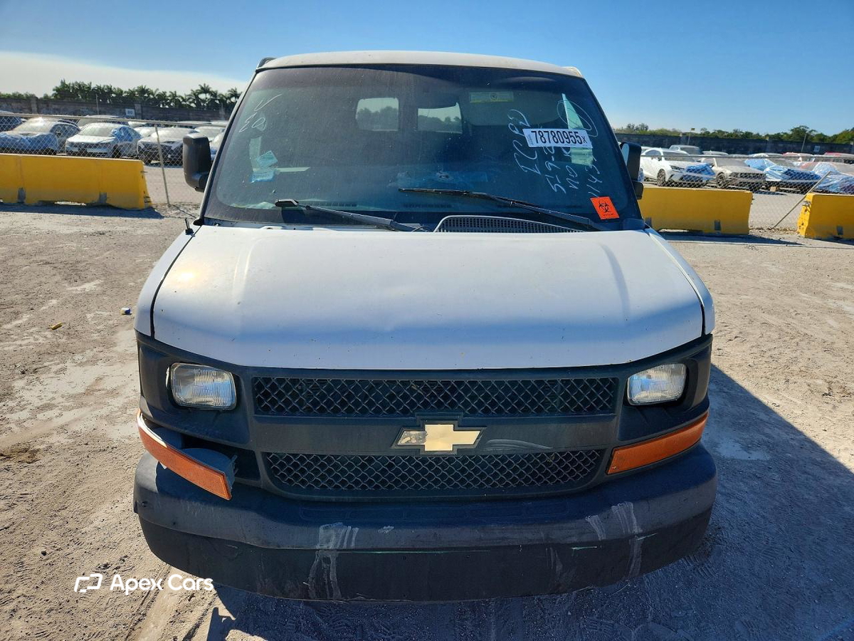 Chevrolet Express 2014