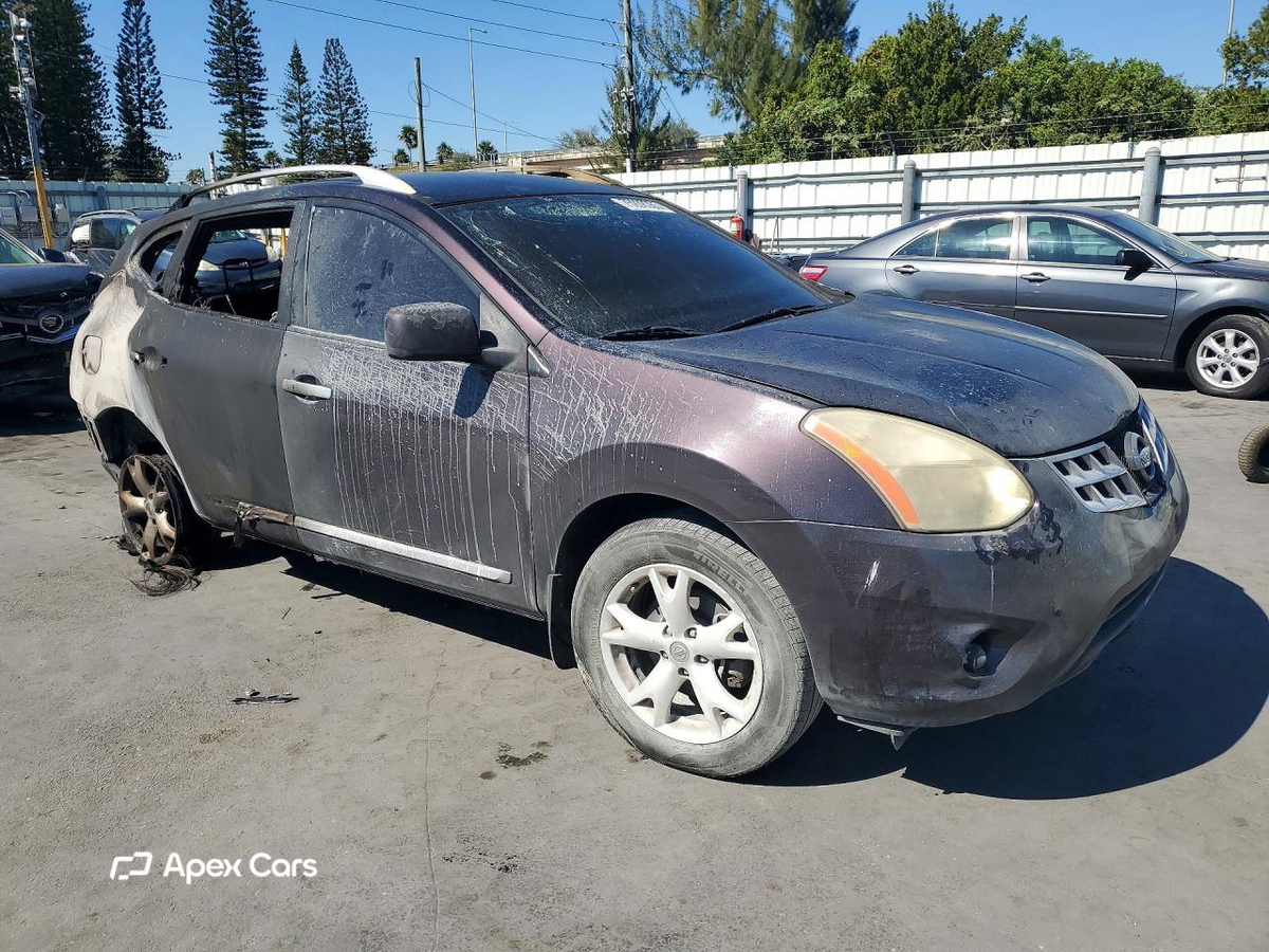 Nissan Rogue 2011