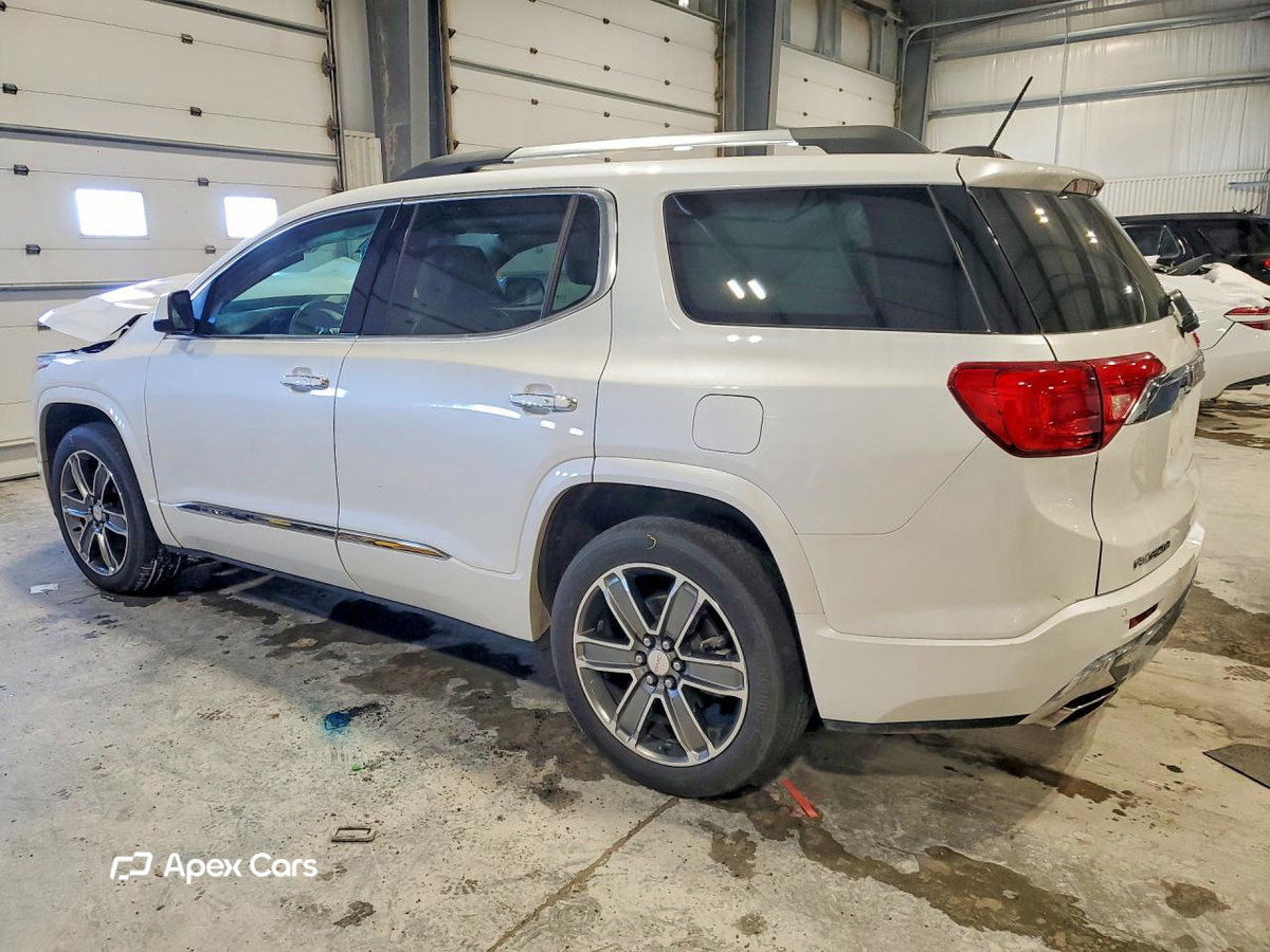 GMC Acadia 2017