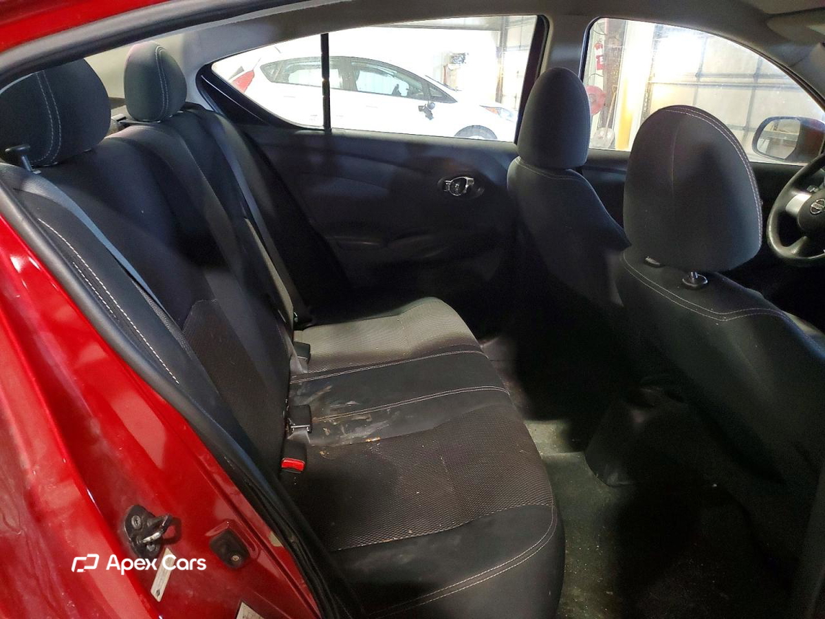 Nissan Versa 2014