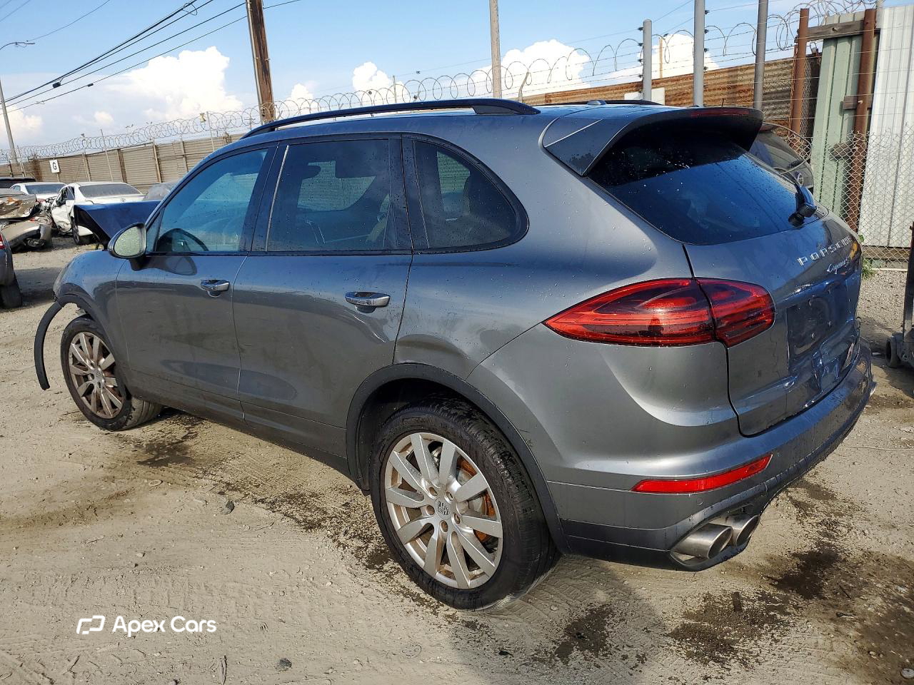 Porsche Cayenne 2016
