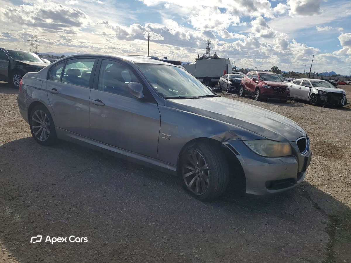 BMW Series 3 2011
