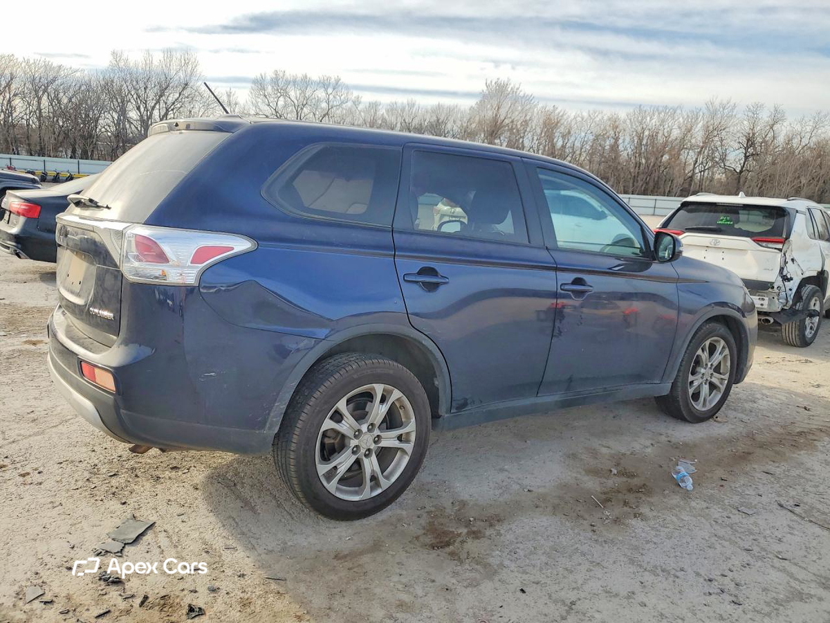 Mitsubishi Outlander 2015