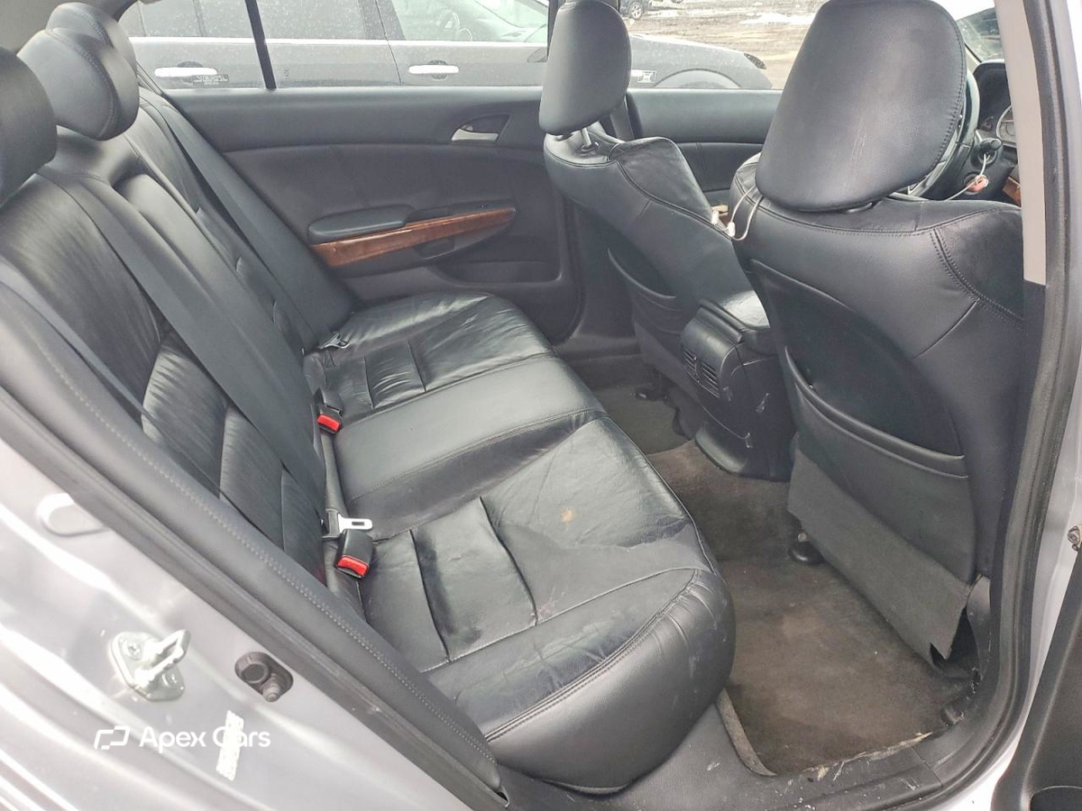 Honda Accord 2011