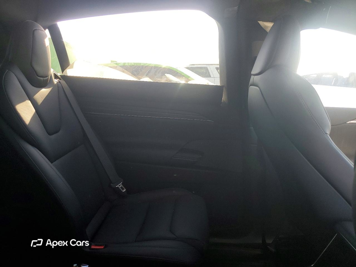 Tesla Model X 2023