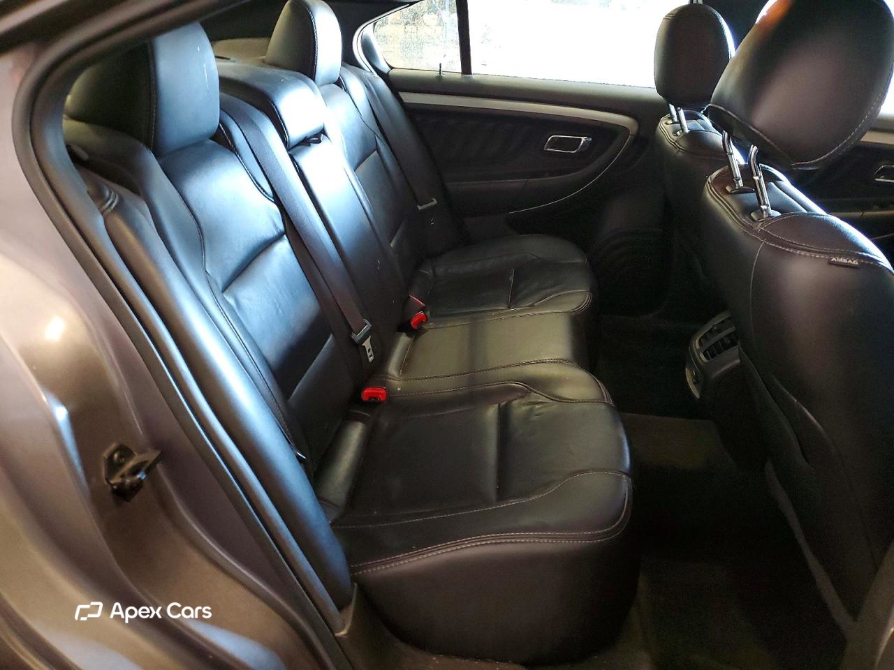 Ford Taurus 2014