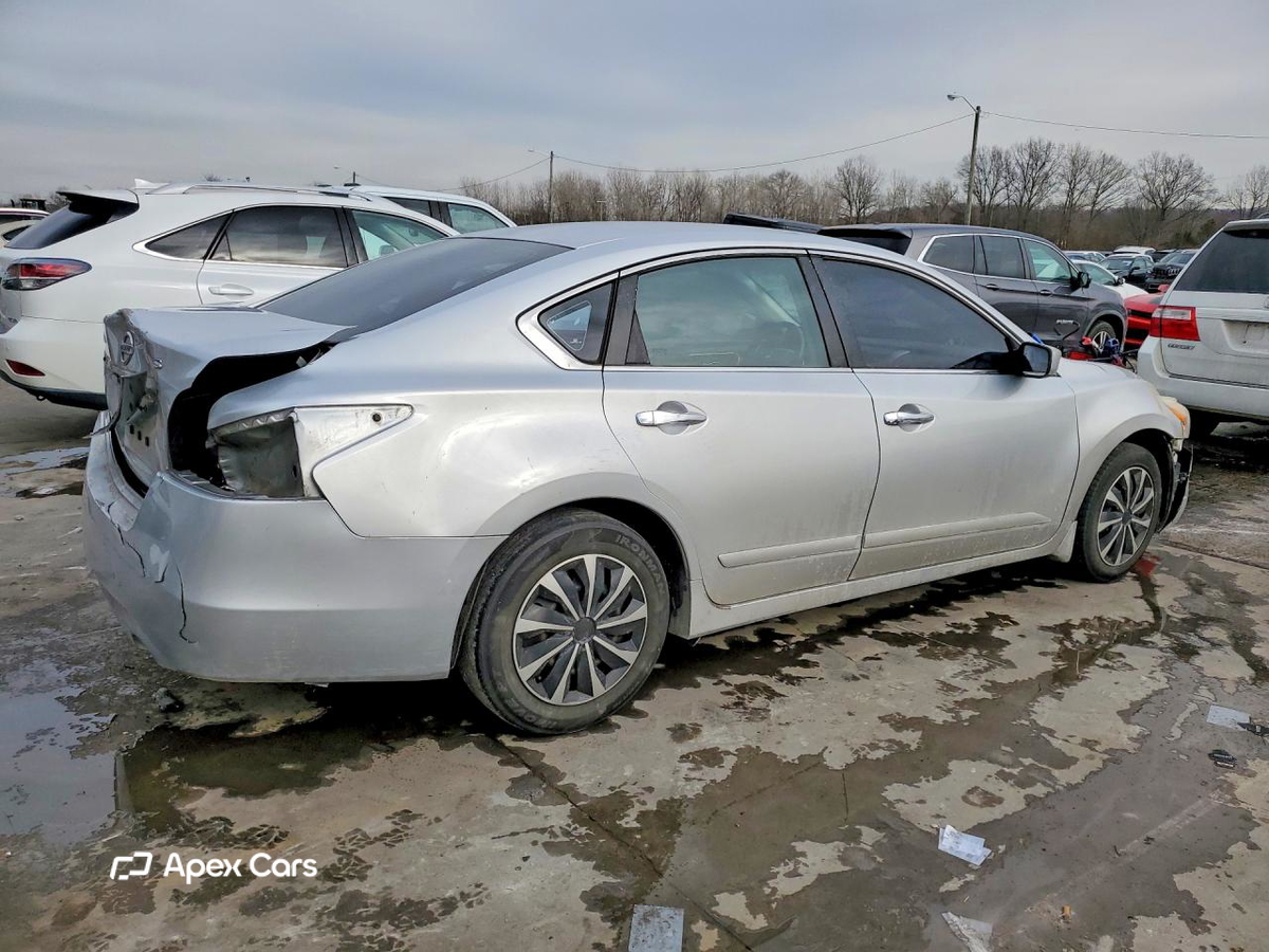 Nissan Altima 2015