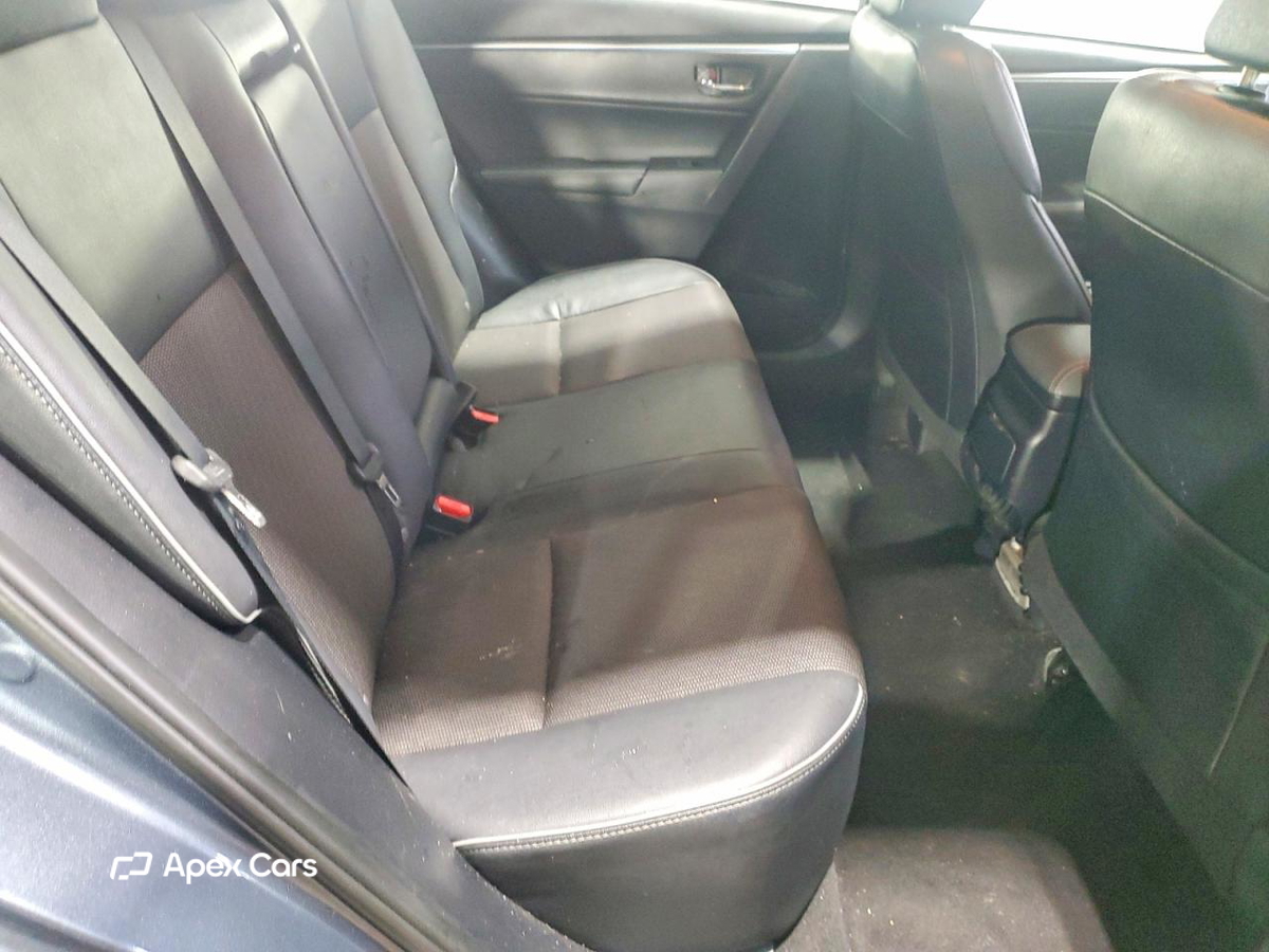 Toyota Corolla 2015