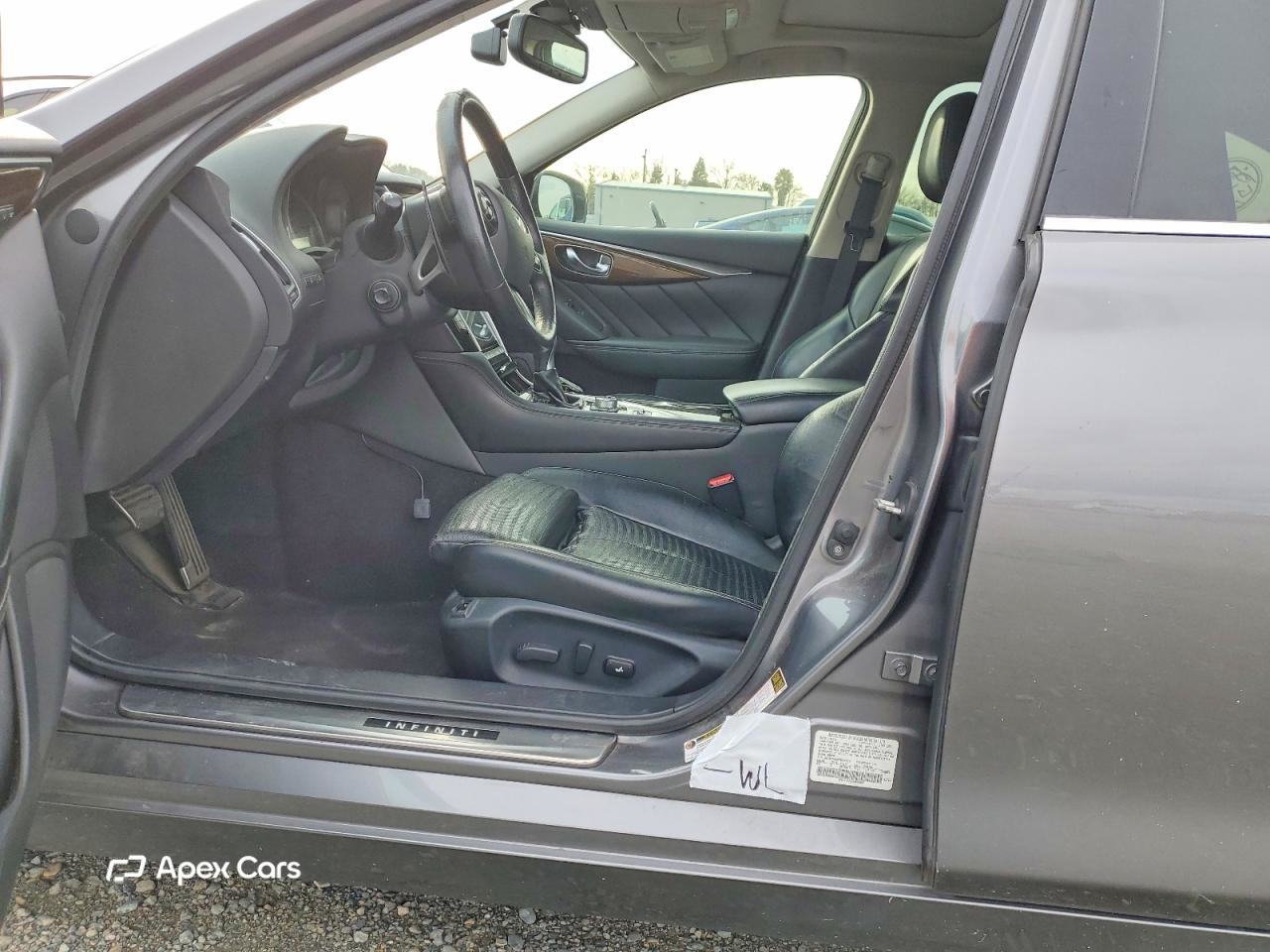 Infiniti Q50 2015