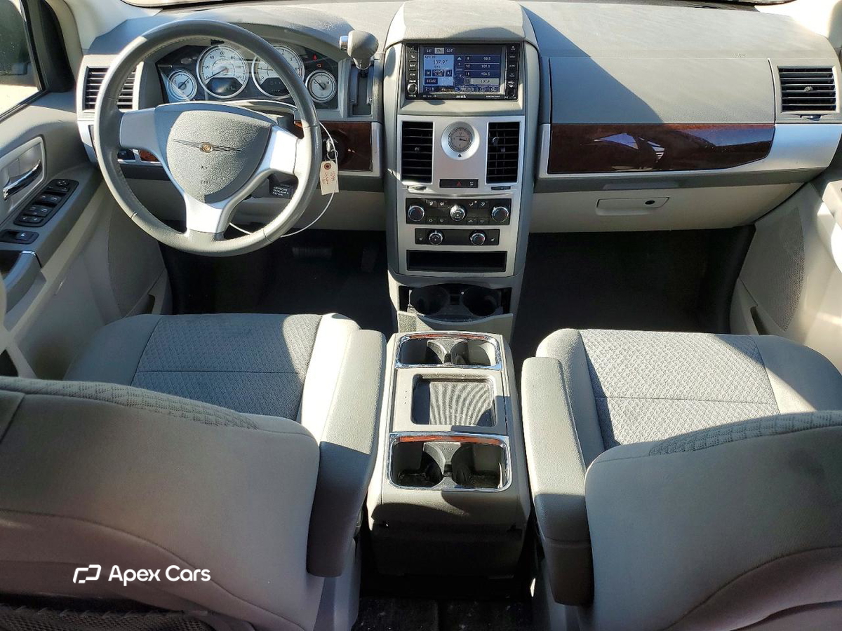 Chrysler Voyager 2010