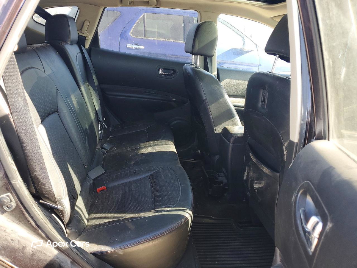 Nissan Rogue 2011