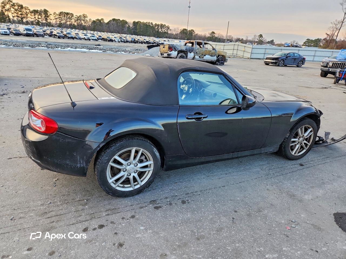 Mazda MX-5 2011