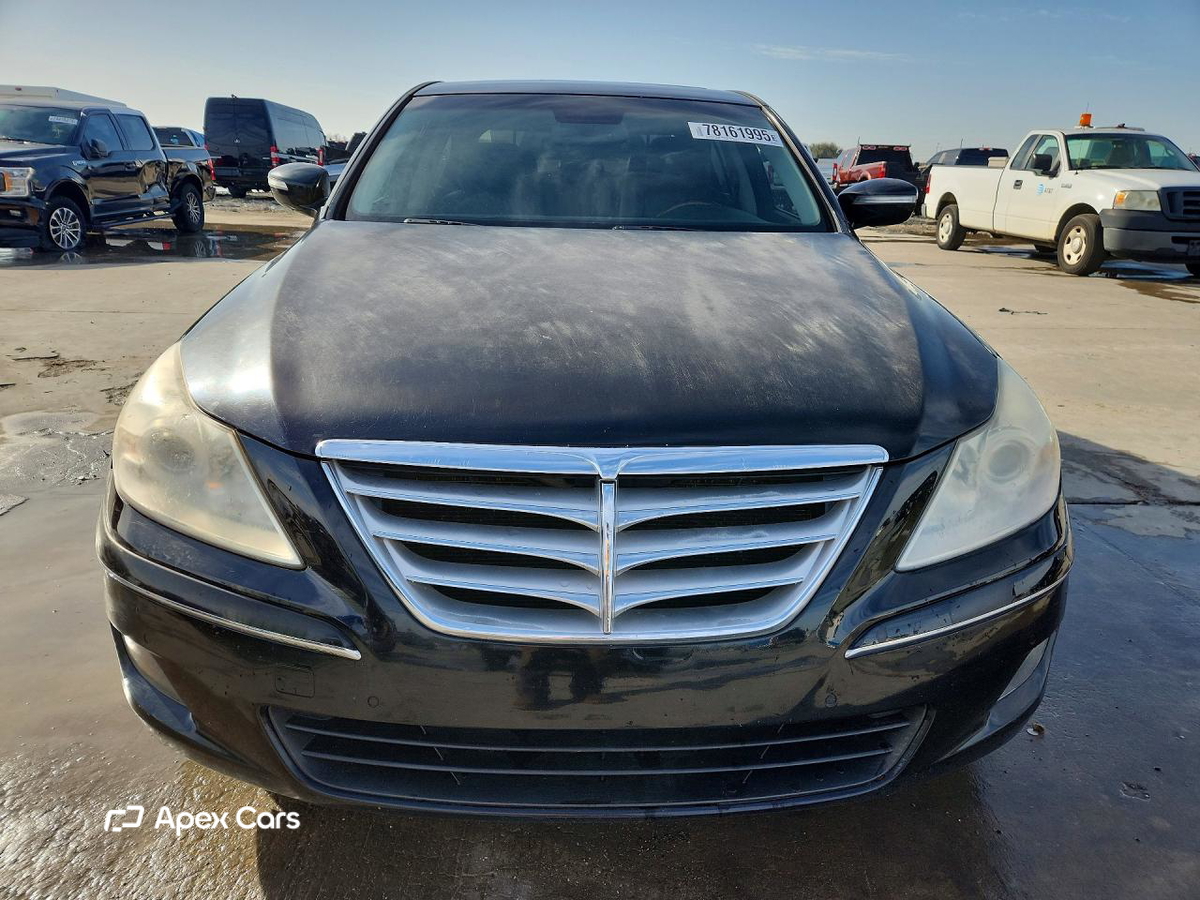 Hyundai Genesis 2009