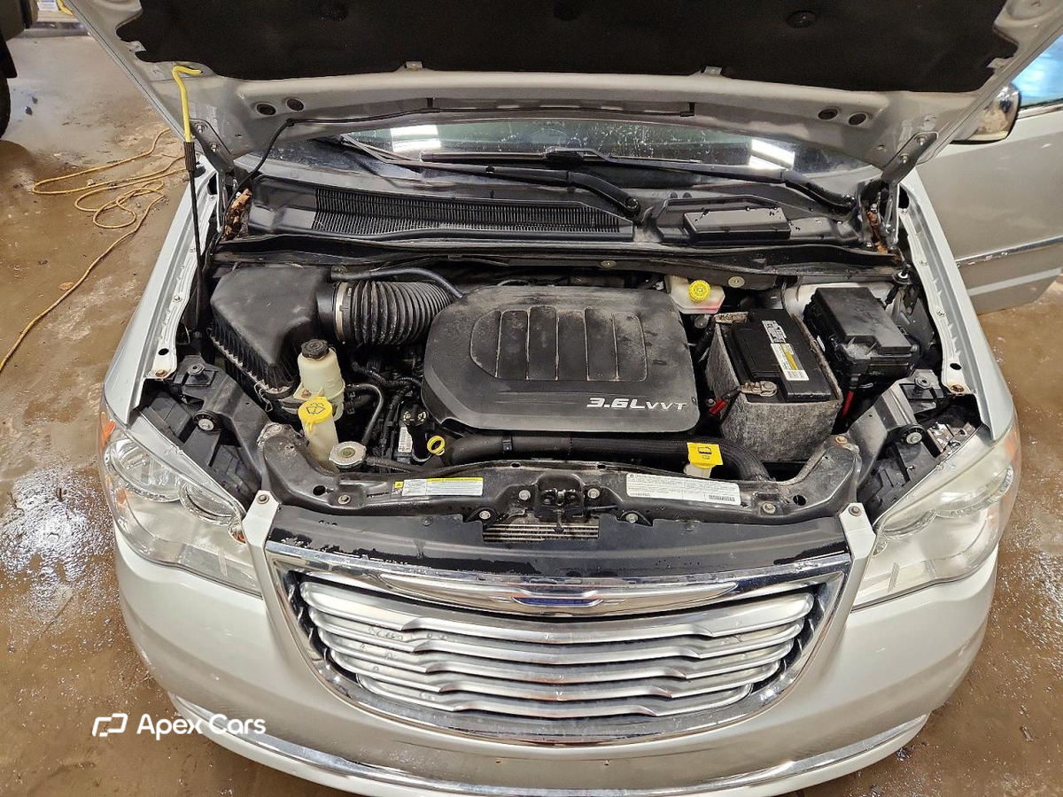 Chrysler Voyager 2012