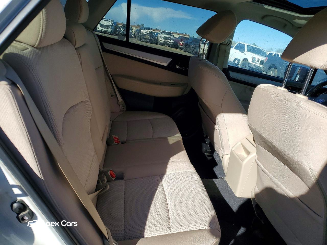 Subaru Outback 2016