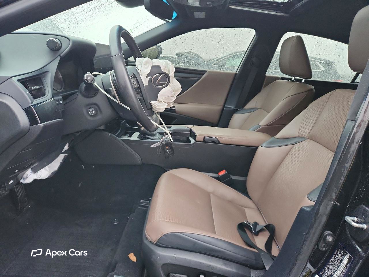Lexus ES 2022