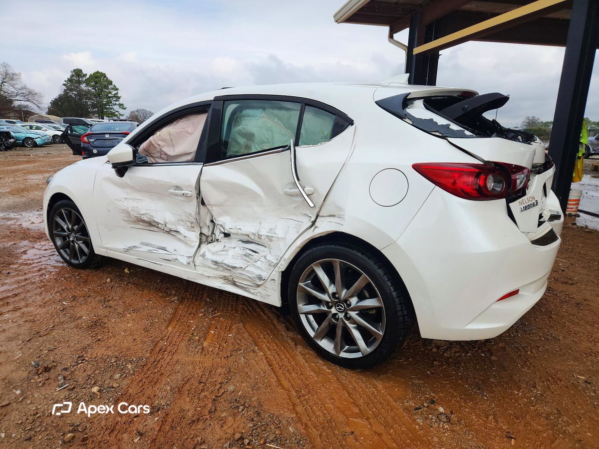 Mazda 3 2018