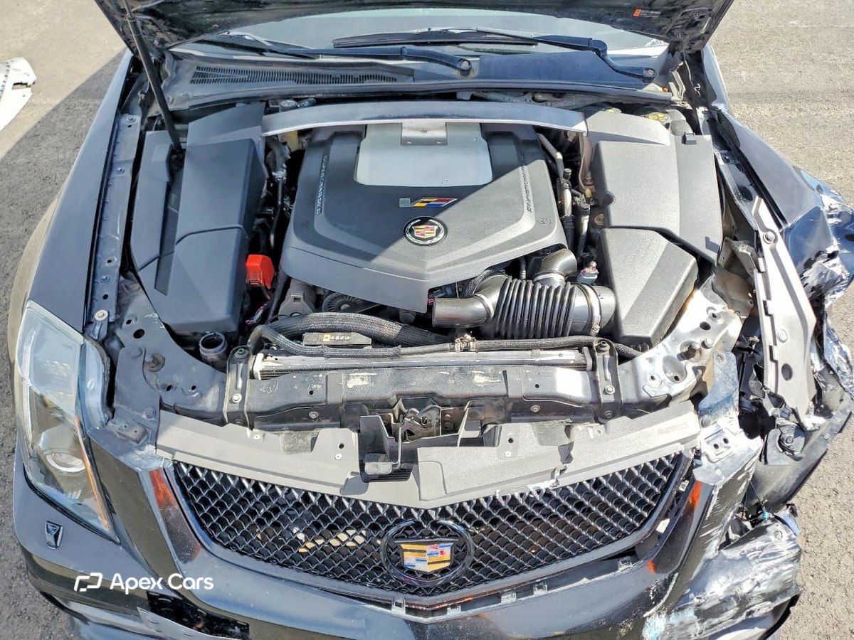 Cadillac CTS 2011