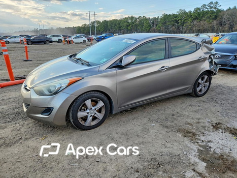 Hyundai Elantra 2013 - Image 1 of 13